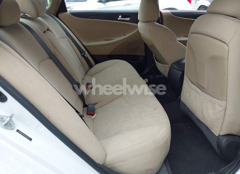 Photo 8 of 2013 Hyundai Sonata GLS (VIN 5NPEB4AC1DH762133)