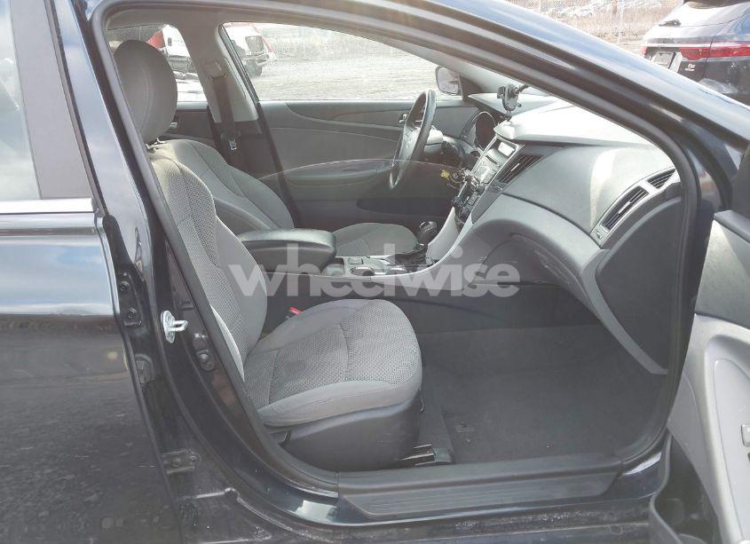 Photo 5 of 2013 Hyundai Sonata GLS (VIN 5NPEB4AC1DH762214)