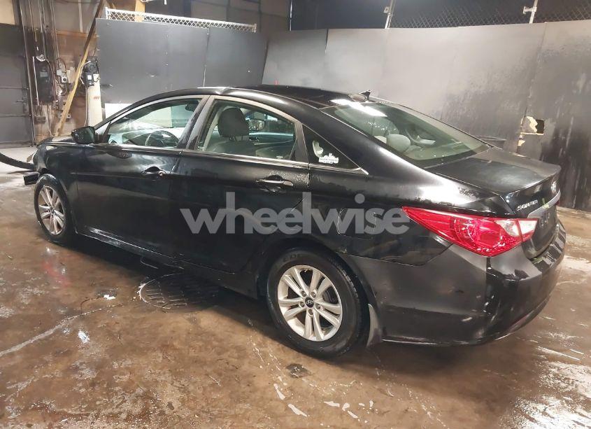 Photo 3 of 2013 Hyundai Sonata GLS (VIN 5NPEB4AC1DH800539)