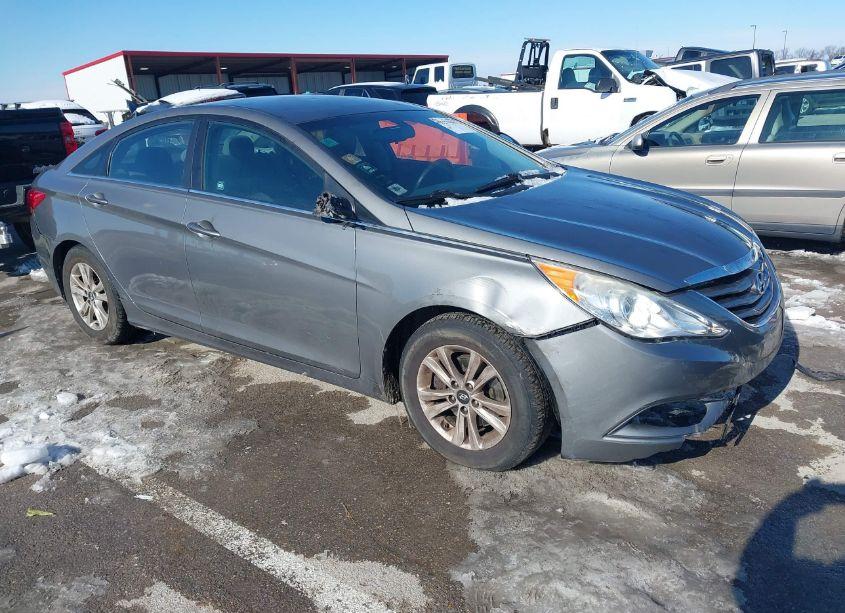 2013 Hyundai Sonata GLS (VIN 5NPEB4AC1DH802727) main photo