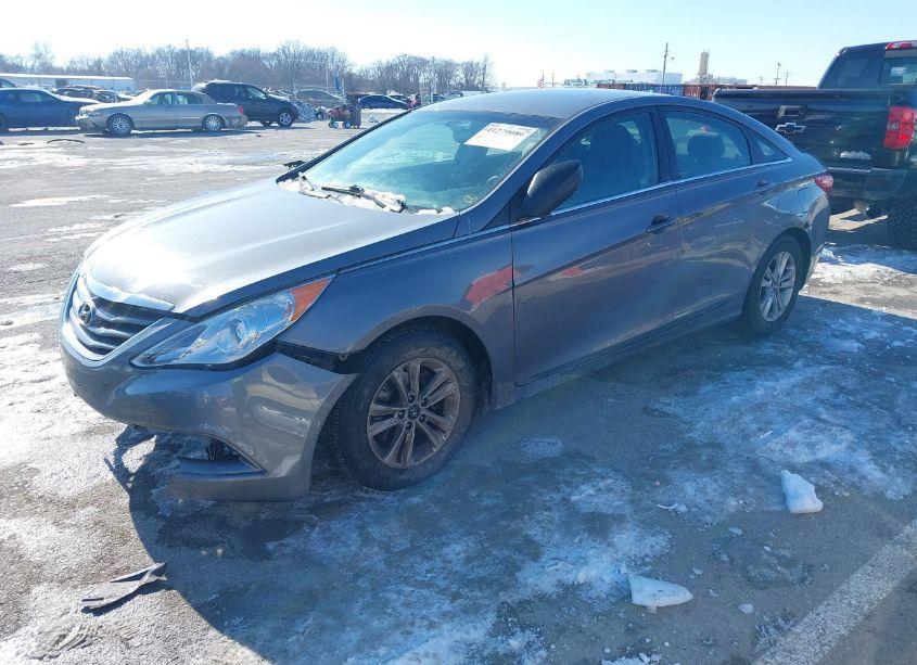 Photo 2 of 2013 Hyundai Sonata GLS (VIN 5NPEB4AC1DH802727)