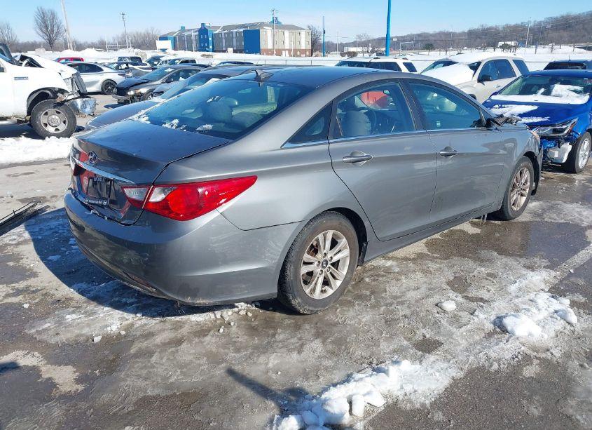 Photo 4 of 2013 Hyundai Sonata GLS (VIN 5NPEB4AC1DH802727)
