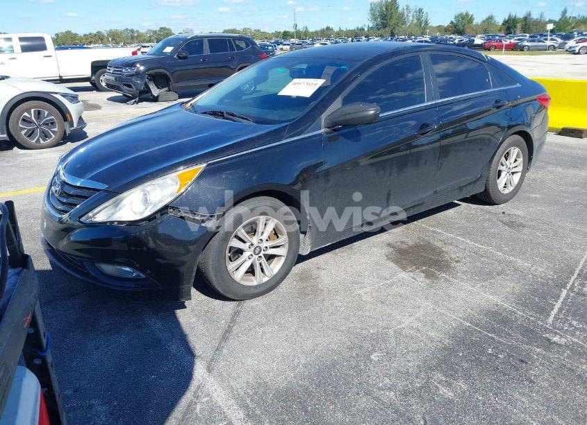 Photo 2 of 2013 Hyundai Sonata GLS (VIN 5NPEB4AC1DH809077)