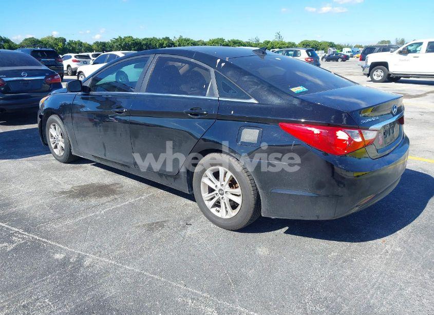 Photo 3 of 2013 Hyundai Sonata GLS (VIN 5NPEB4AC1DH809077)