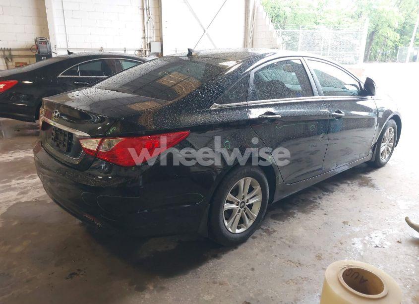 Photo 4 of 2013 Hyundai Sonata GLS (VIN 5NPEB4AC1DH809564)