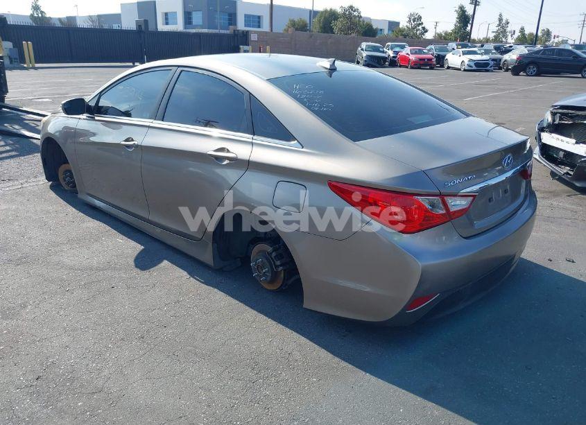 Photo 3 of 2014 Hyundai Sonata GLS (VIN 5NPEB4AC1EH833901)