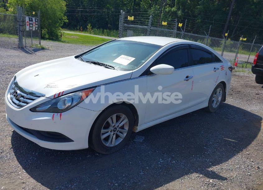 Photo 2 of 2014 Hyundai Sonata GLS (VIN 5NPEB4AC1EH846017)