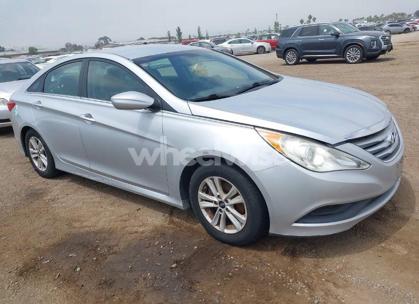 2014 Hyundai Sonata GLS (VIN 5NPEB4AC1EH846566) main photo