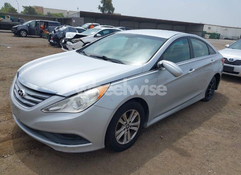Photo 2 of 2014 Hyundai Sonata GLS (VIN 5NPEB4AC1EH846566)