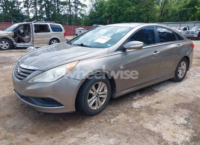 Photo 2 of 2014 Hyundai Sonata GLS (VIN 5NPEB4AC1EH850665)