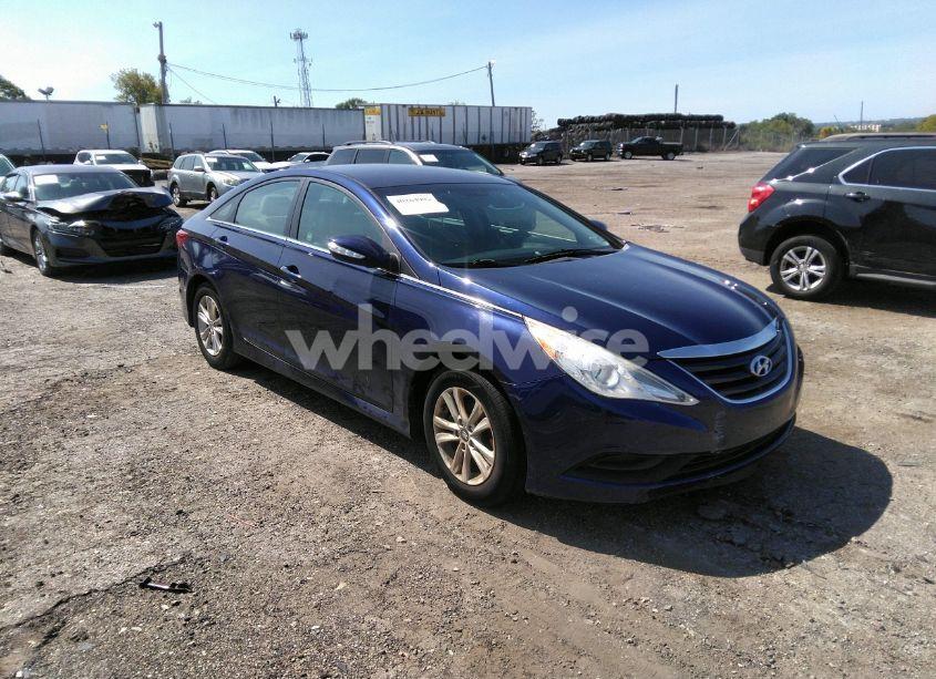 2014 Hyundai Sonata GLS (VIN 5NPEB4AC1EH866977) main photo