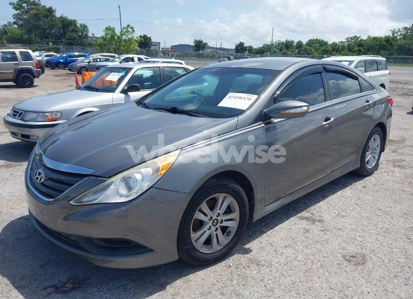 Photo 2 of 2014 Hyundai Sonata GLS (VIN 5NPEB4AC1EH896853)