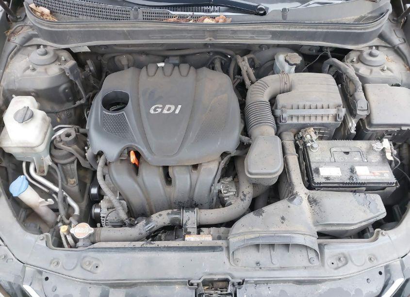 Photo 10 of 2011 Hyundai Sonata GLS (VIN 5NPEB4AC2BH012964)