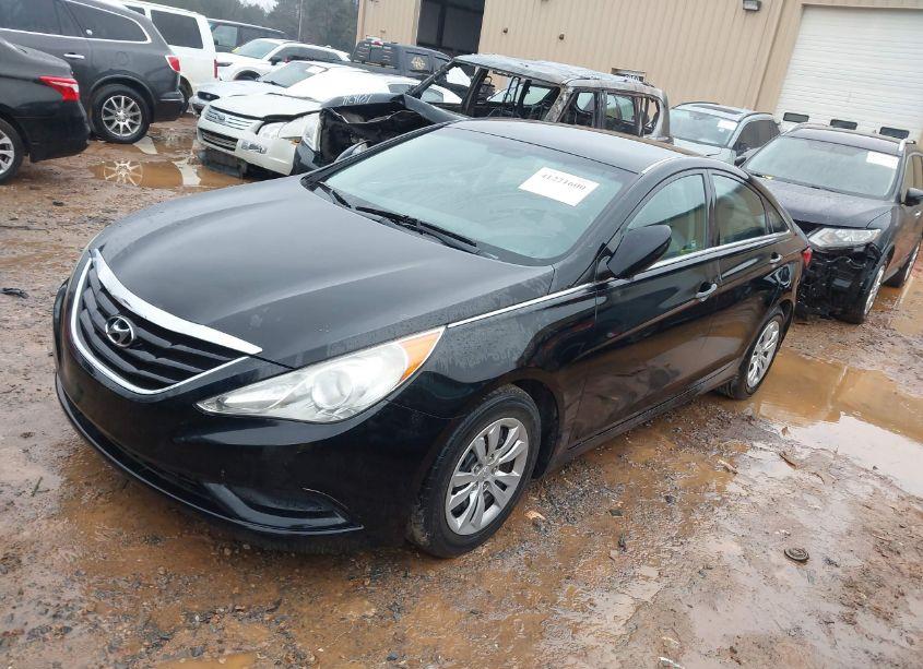 Photo 2 of 2011 Hyundai Sonata GLS (VIN 5NPEB4AC2BH012964)