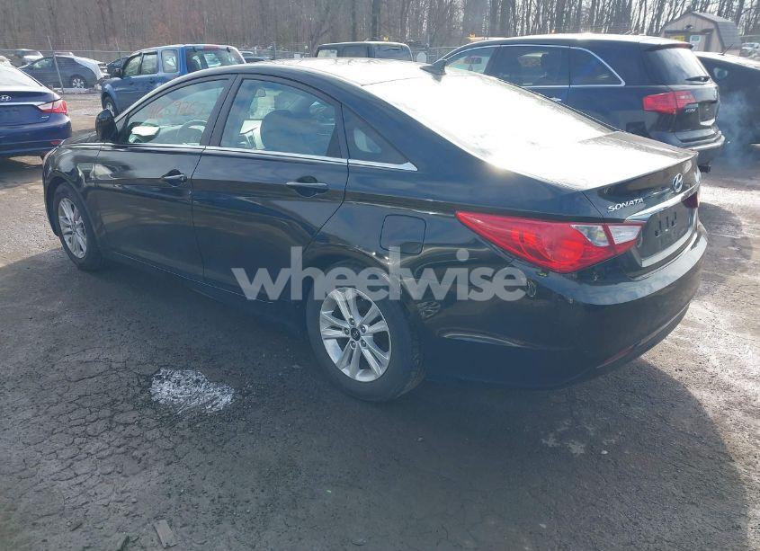 Photo 3 of 2011 Hyundai Sonata GLS (VIN 5NPEB4AC2BH013872)