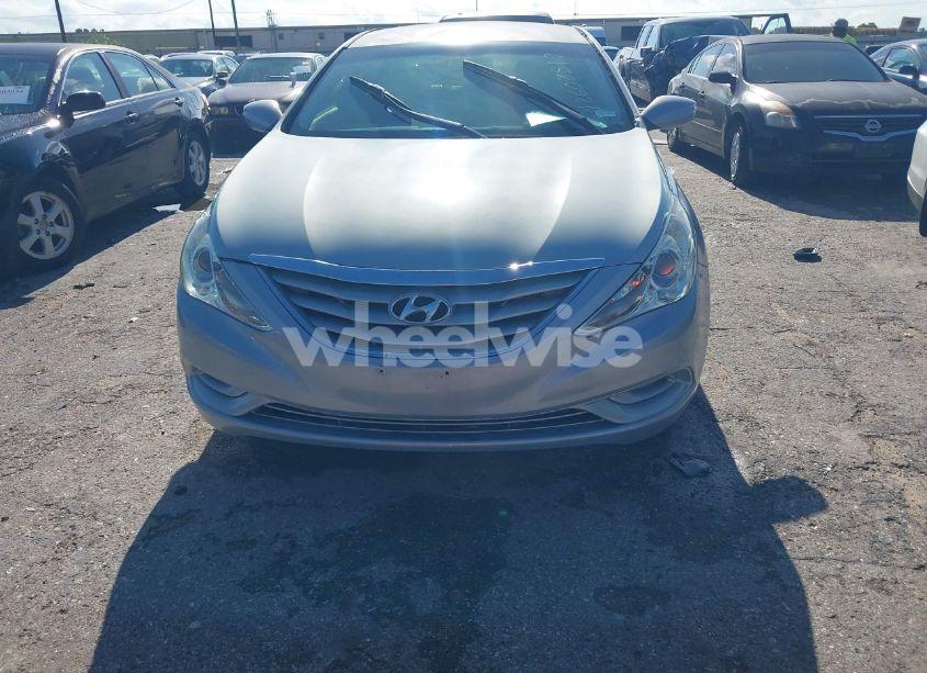 Photo 6 of 2011 Hyundai Sonata GLS (VIN 5NPEB4AC2BH024080)