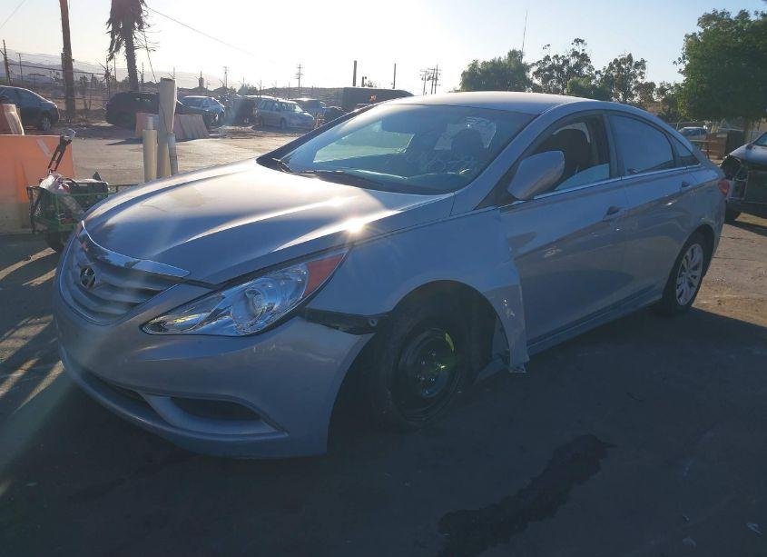 Photo 2 of 2011 Hyundai Sonata GLS (VIN 5NPEB4AC2BH050971)