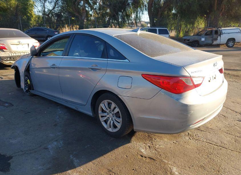 Photo 3 of 2011 Hyundai Sonata GLS (VIN 5NPEB4AC2BH050971)