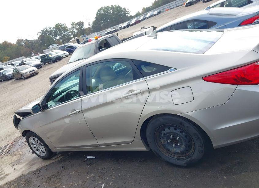 Photo 14 of 2011 Hyundai Sonata GLS (VIN 5NPEB4AC2BH059606)