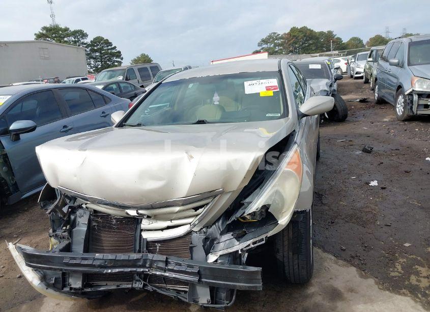 Photo 6 of 2011 Hyundai Sonata GLS (VIN 5NPEB4AC2BH059606)