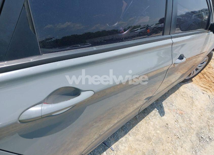 Photo 13 of 2011 Hyundai Sonata GLS (VIN 5NPEB4AC2BH060237)