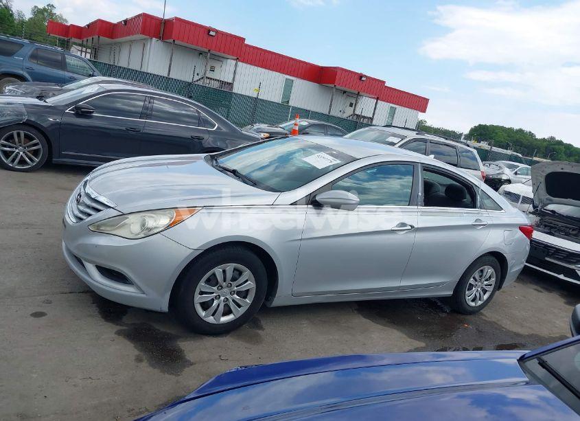 Photo 14 of 2011 Hyundai Sonata GLS (VIN 5NPEB4AC2BH074106)