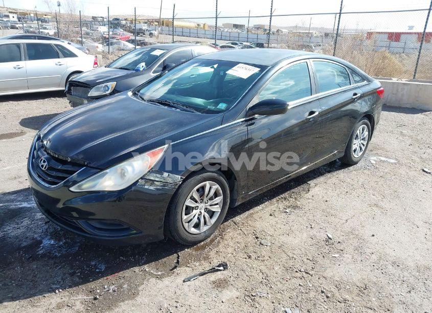 Photo 2 of 2011 Hyundai Sonata GLS (VIN 5NPEB4AC2BH080360)