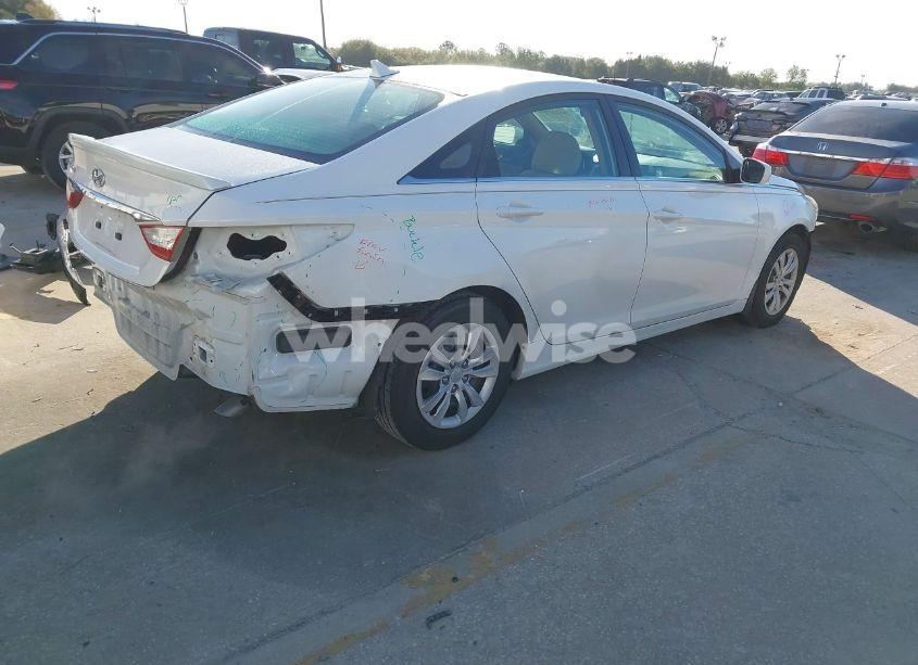 Photo 4 of 2011 Hyundai Sonata GLS (VIN 5NPEB4AC2BH107721)