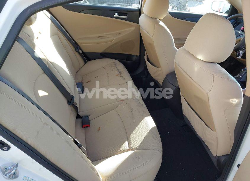 Photo 8 of 2011 Hyundai Sonata GLS (VIN 5NPEB4AC2BH107721)