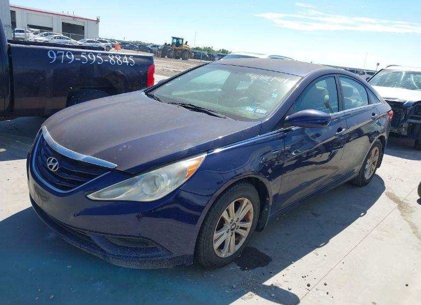 Photo 2 of 2011 Hyundai Sonata GLS (VIN 5NPEB4AC2BH133090)