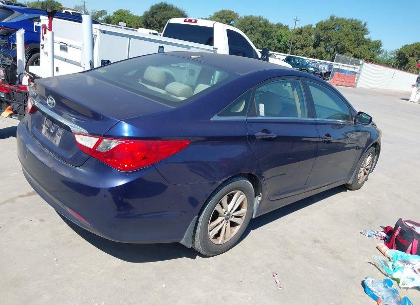 Photo 4 of 2011 Hyundai Sonata GLS (VIN 5NPEB4AC2BH133090)