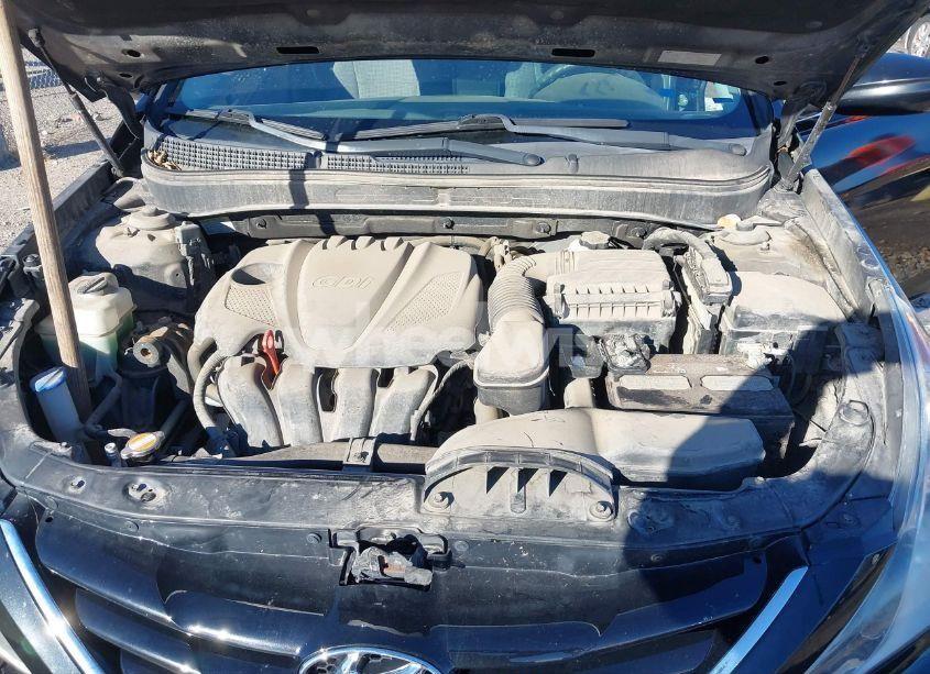 Photo 10 of 2011 Hyundai Sonata GLS (VIN 5NPEB4AC2BH165831)