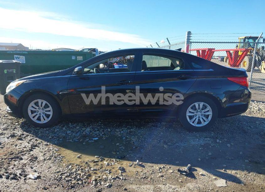 Photo 14 of 2011 Hyundai Sonata GLS (VIN 5NPEB4AC2BH165831)