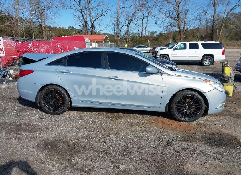 Photo 12 of 2011 Hyundai Sonata GLS (VIN 5NPEB4AC2BH170155)