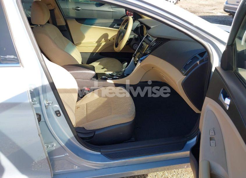 Photo 4 of 2011 Hyundai Sonata GLS (VIN 5NPEB4AC2BH170155)