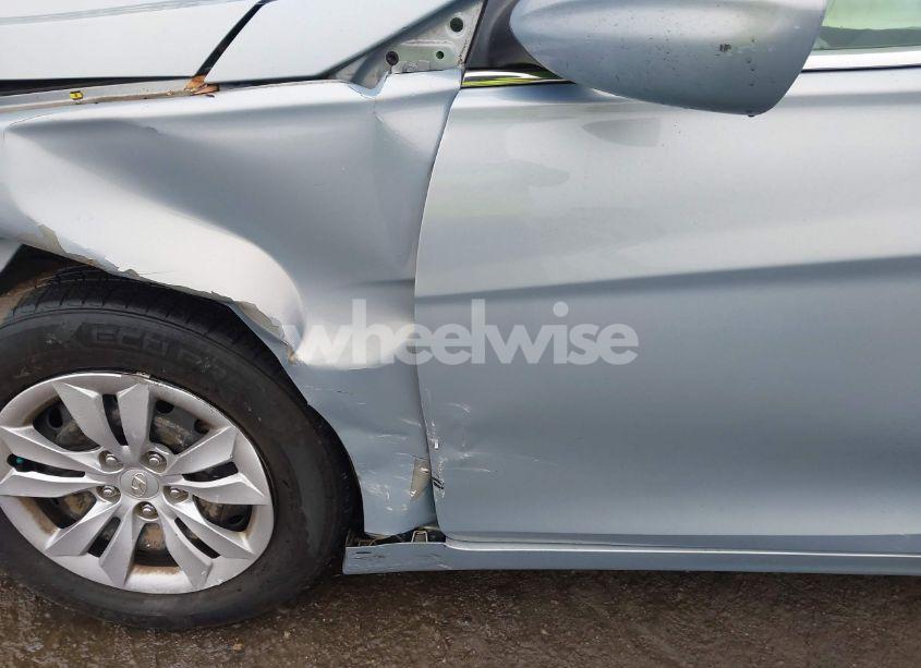 Photo 12 of 2011 Hyundai Sonata GLS (VIN 5NPEB4AC2BH175078)