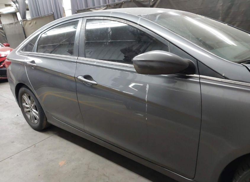 Photo 14 of 2011 Hyundai Sonata GLS (VIN 5NPEB4AC2BH189997)