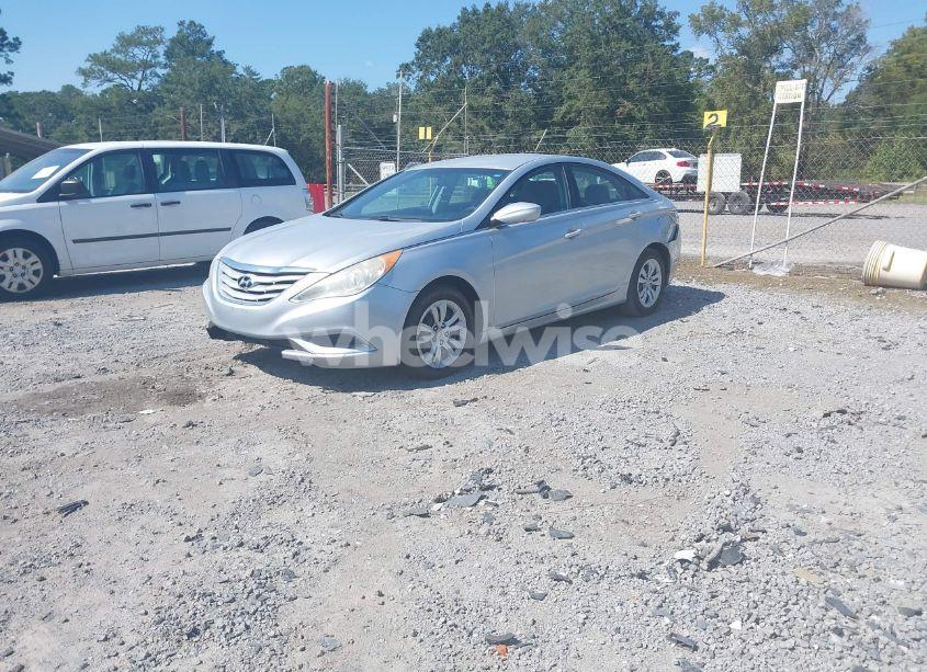 Photo 2 of 2011 Hyundai Sonata GLS (VIN 5NPEB4AC2BH207253)