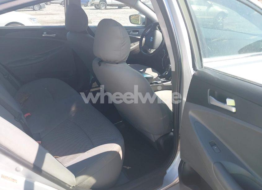 Photo 8 of 2011 Hyundai Sonata GLS (VIN 5NPEB4AC2BH207253)