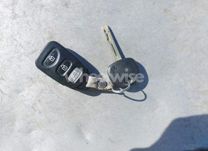 Photo 11 of 2011 Hyundai Sonata GLS (VIN 5NPEB4AC2BH223081)