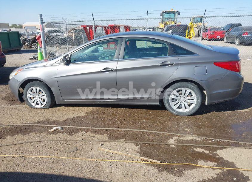 Photo 15 of 2011 Hyundai Sonata GLS (VIN 5NPEB4AC2BH223081)