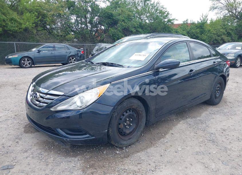 Photo 2 of 2011 Hyundai Sonata GLS (VIN 5NPEB4AC2BH255013)