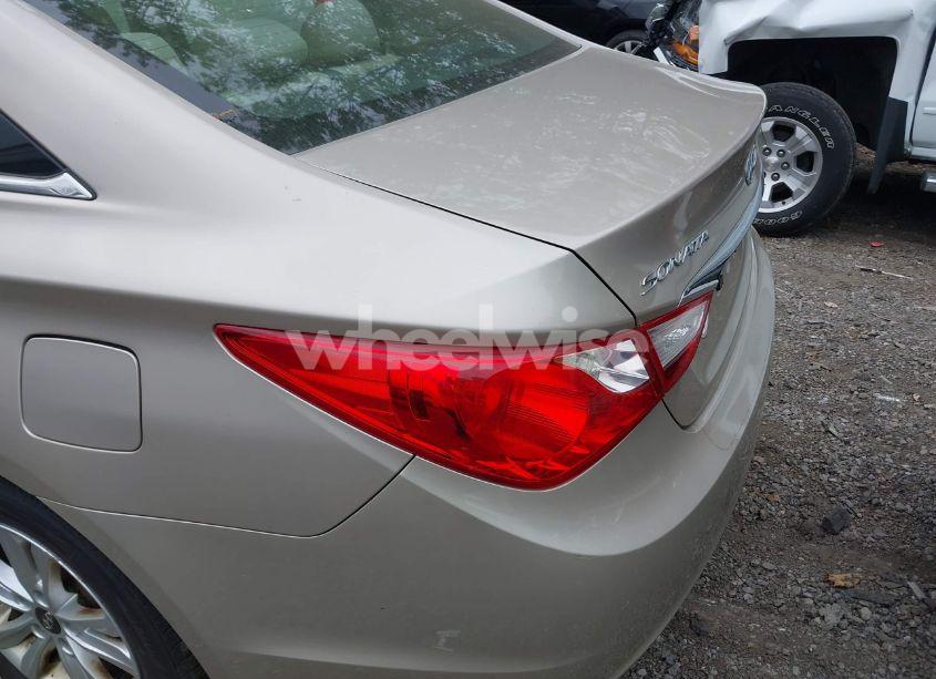 Photo 12 of 2011 Hyundai Sonata GLS (VIN 5NPEB4AC2BH269543)