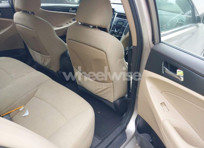 Photo 8 of 2011 Hyundai Sonata GLS (VIN 5NPEB4AC2BH269543)