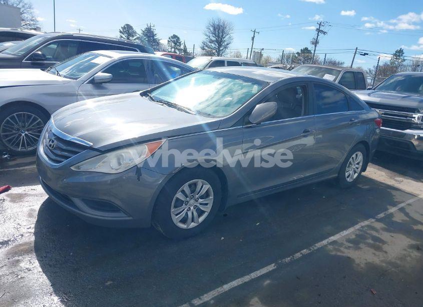 Photo 2 of 2012 Hyundai Sonata GLS (VIN 5NPEB4AC2CH311338)