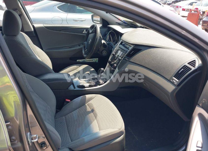 Photo 5 of 2012 Hyundai Sonata GLS (VIN 5NPEB4AC2CH338734)