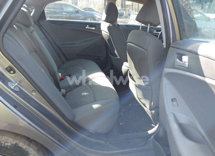 Photo 8 of 2012 Hyundai Sonata GLS (VIN 5NPEB4AC2CH340239)