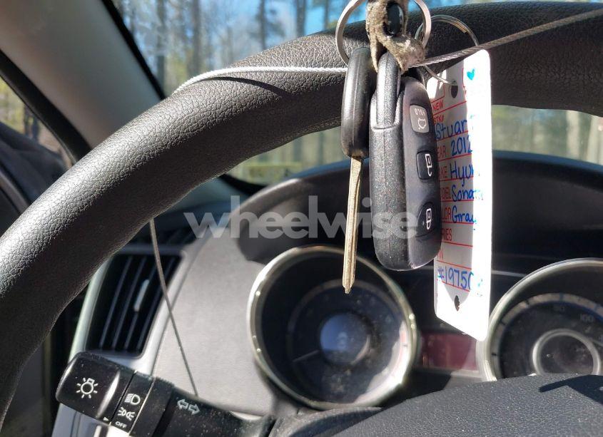 Photo 11 of 2012 Hyundai Sonata GLS (VIN 5NPEB4AC2CH343027)