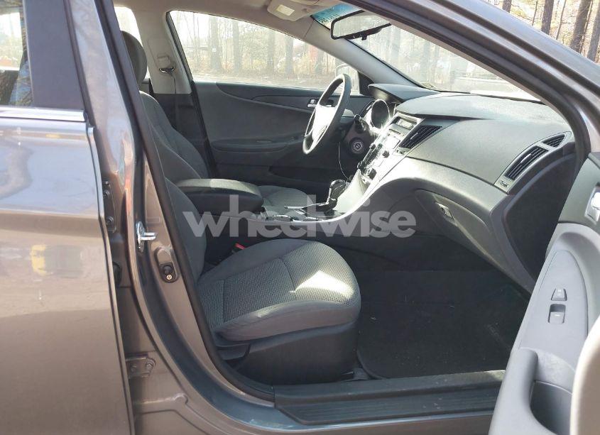 Photo 5 of 2012 Hyundai Sonata GLS (VIN 5NPEB4AC2CH343027)