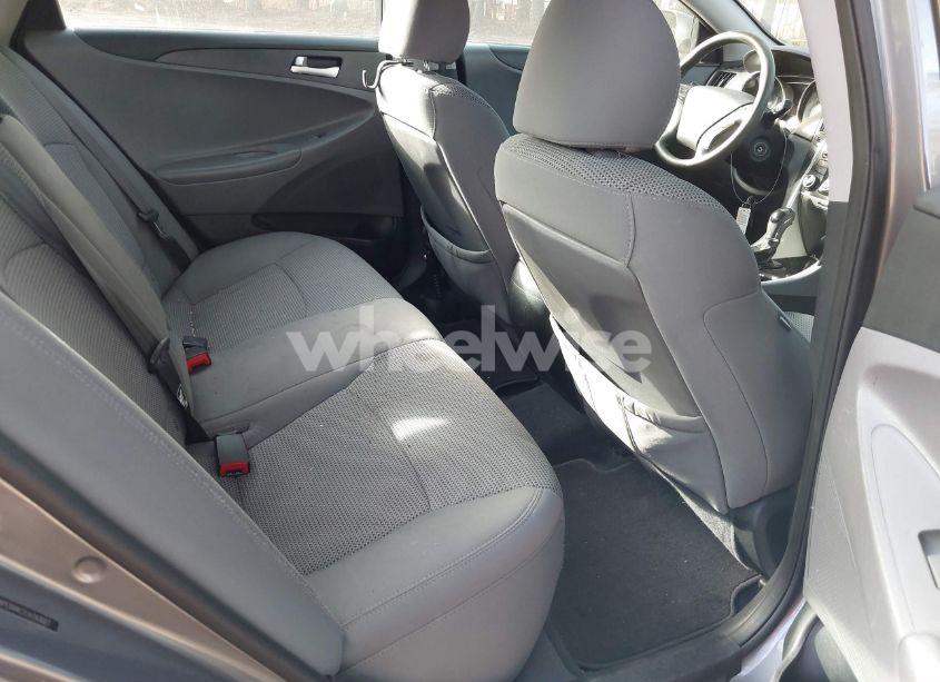 Photo 8 of 2012 Hyundai Sonata GLS (VIN 5NPEB4AC2CH343027)
